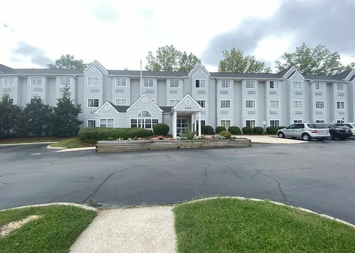 Red Roof Hotel