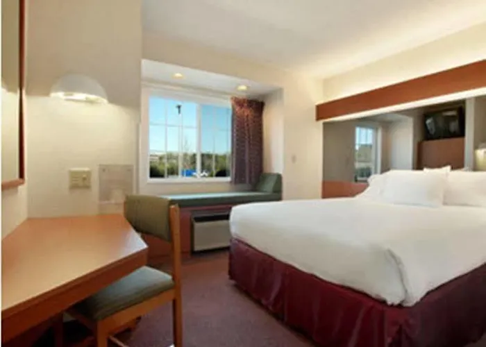 Hotel Red Roof